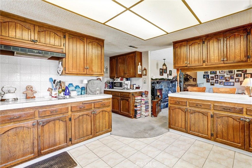 Image 24 of property listing at 2618 Rocky Trail Road, Diamond Bar, CA 91765