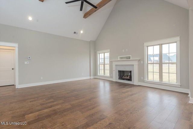 1722 Baisley Drive, Nesbit, MS 38651