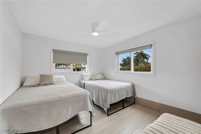 280 Ibis ST, Fort Myers Beach, FL 33931