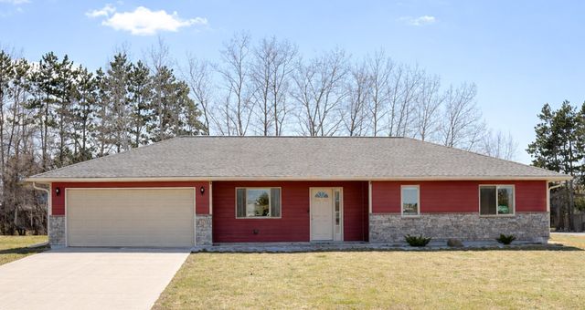 301 13th Street NE, Milaca, MN 56353