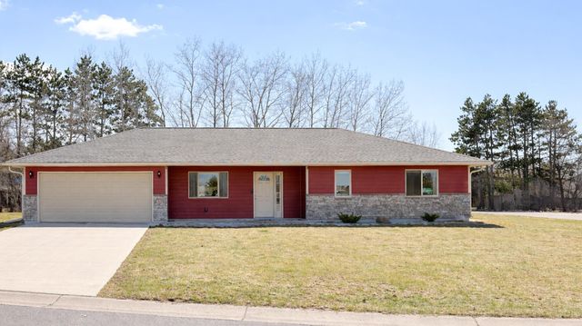 301 13th Street NE, Milaca, MN 56353