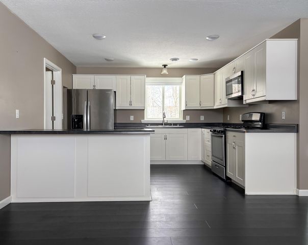 301 13th Street NE, Milaca, MN 56353