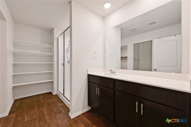 101 Calgary Lane, San Marcos, TX 78666