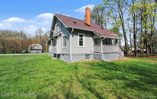 6023 Wayne Road, Romulus, MI 48174