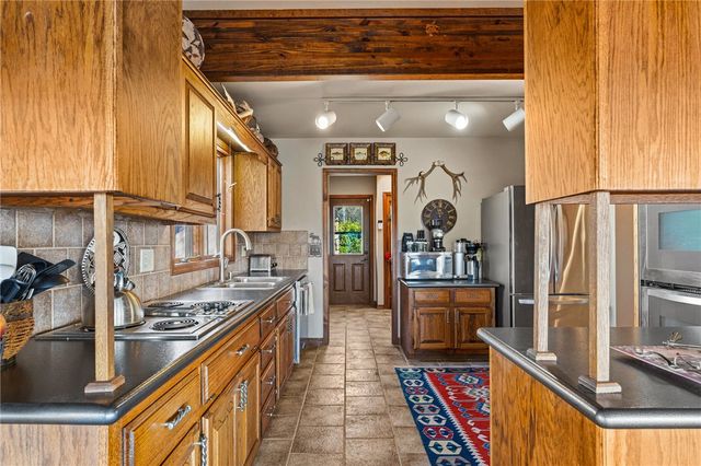 55 Table Rock Drive, Holiday Island, AR 72631