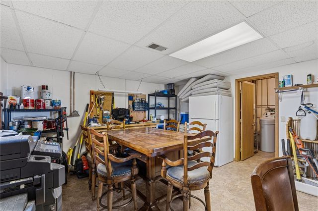 55 Table Rock Drive, Holiday Island, AR 72631