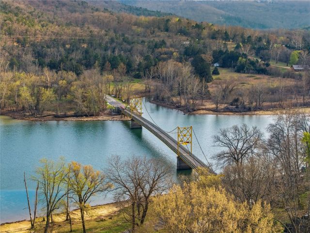 55 Table Rock Drive, Holiday Island, AR 72631