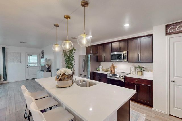 524 Autumnwood Way, Princeton, TX 75407