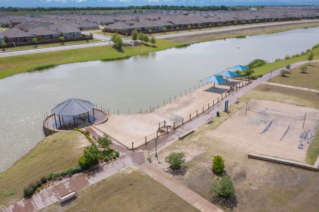 524 Autumnwood Way, Princeton, TX 75407