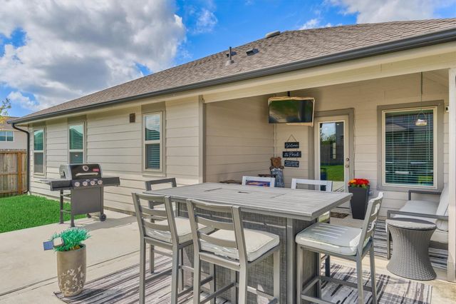 21402 Waldenburg Place, Tomball, TX 77375