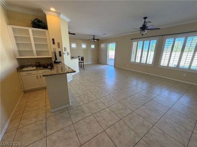 2127 Clearwater Lake Drive, Henderson, NV 89044