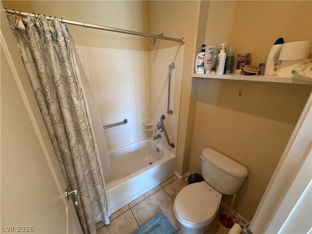 2127 Clearwater Lake Drive, Henderson, NV 89044