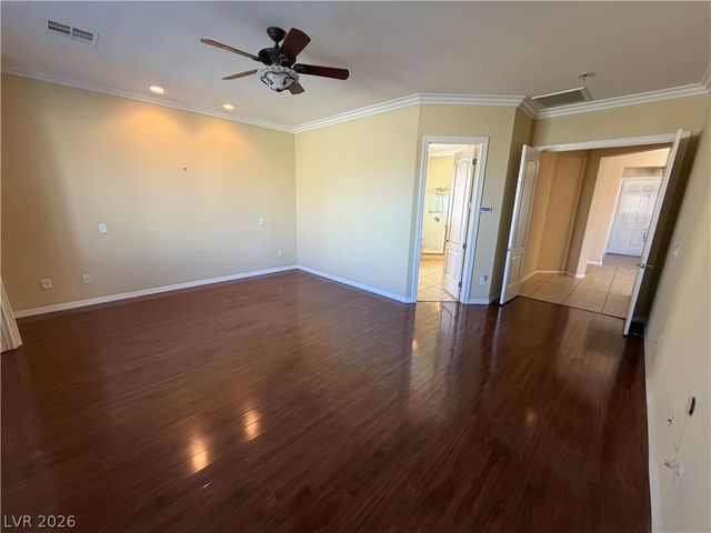 2127 Clearwater Lake Drive, Henderson, NV 89044