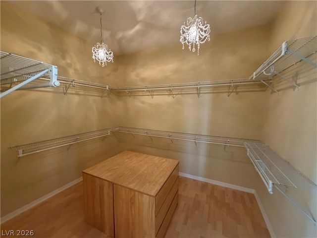 2127 Clearwater Lake Drive, Henderson, NV 89044