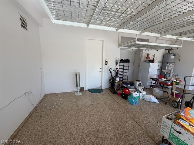 2127 Clearwater Lake Drive, Henderson, NV 89044
