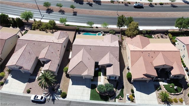 2127 Clearwater Lake Drive, Henderson, NV 89044