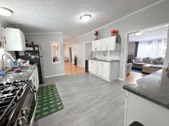 2670 Allen Street, Lake Station, IN 46405