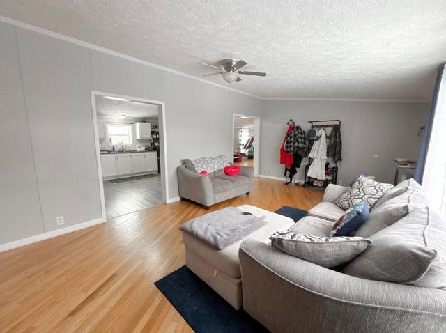 2670 Allen Street, Lake Station, IN 46405