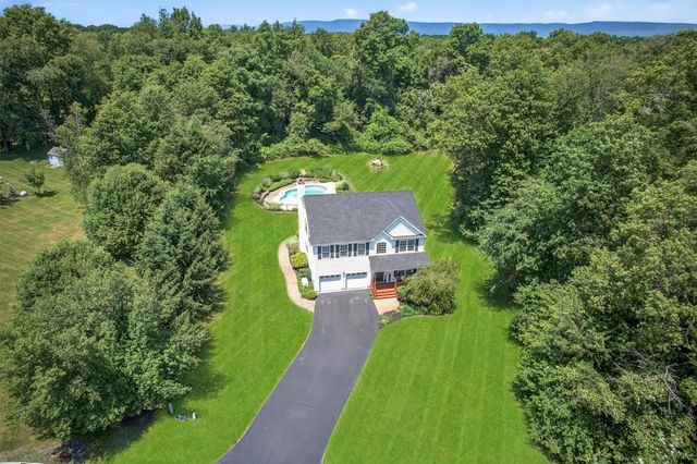 85 Decker Drive, Walden, NY 12586