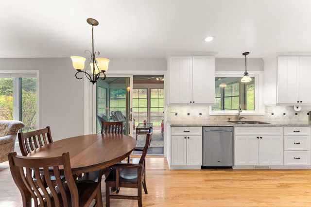 8053 Galway Road, Woodbury, MN 55125