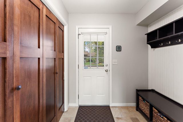 8053 Galway Road, Woodbury, MN 55125
