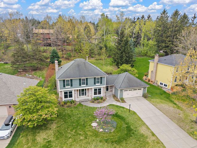 8053 Galway Road, Woodbury, MN 55125