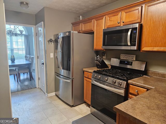 105 Queensland Lane, Covington, GA 30016