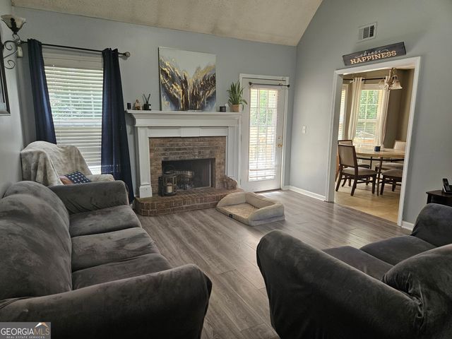 105 Queensland Lane, Covington, GA 30016