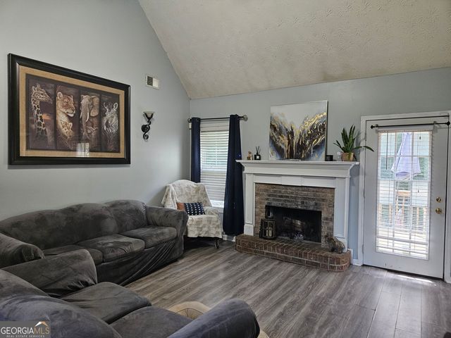 105 Queensland Lane, Covington, GA 30016