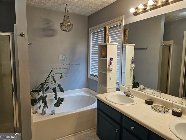 105 Queensland Lane, Covington, GA 30016