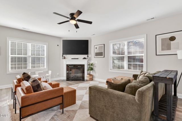 108 Pointe Drive, La Grange, NC 28551