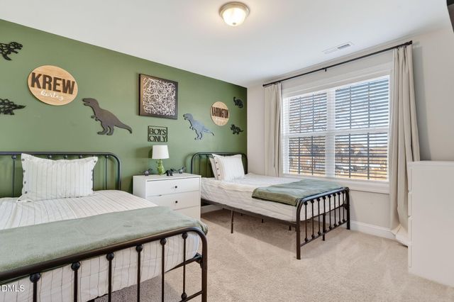 108 Pointe Drive, La Grange, NC 28551