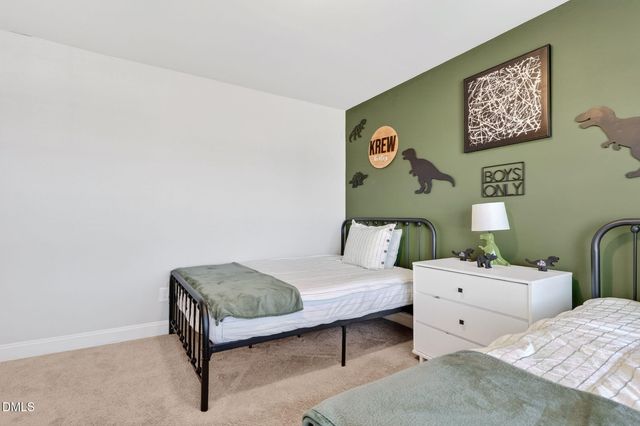 108 Pointe Drive, La Grange, NC 28551