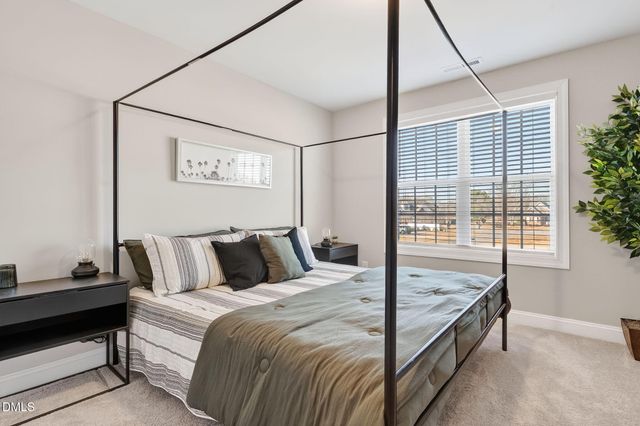 108 Pointe Drive, La Grange, NC 28551