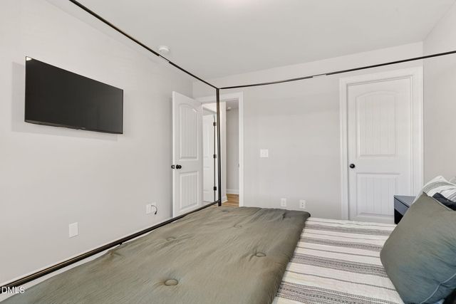 108 Pointe Drive, La Grange, NC 28551