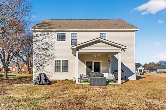 108 Pointe Drive, La Grange, NC 28551