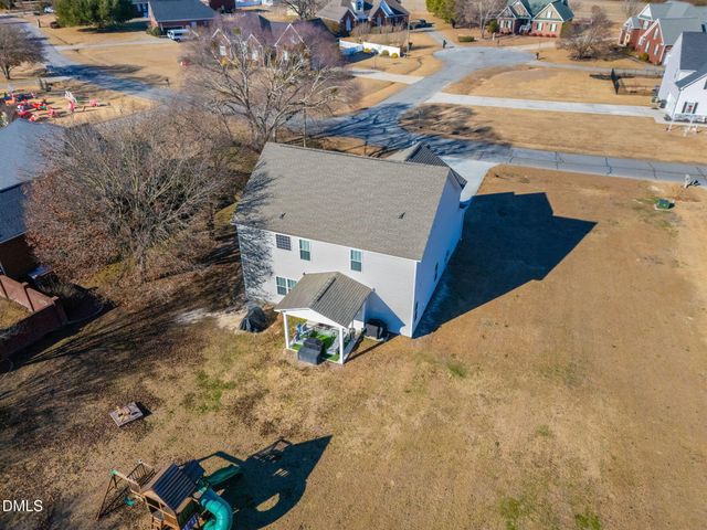 108 Pointe Drive, La Grange, NC 28551