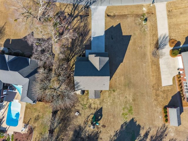 108 Pointe Drive, La Grange, NC 28551