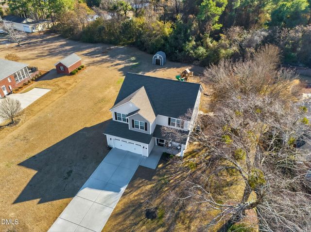 108 Pointe Drive, La Grange, NC 28551