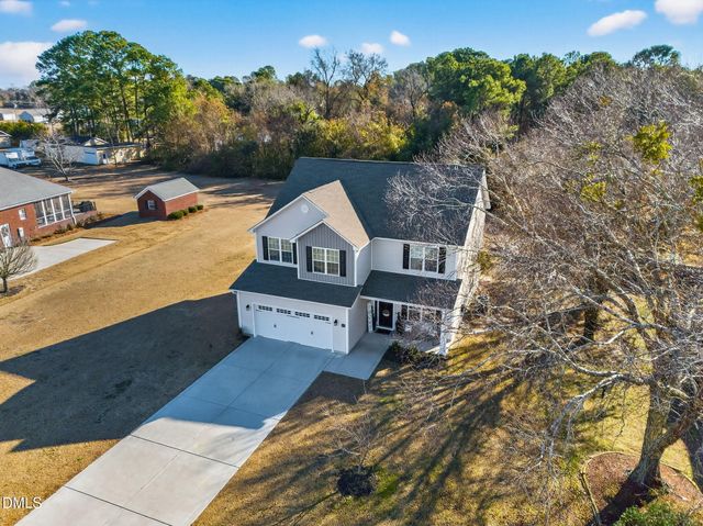 108 Pointe Drive, La Grange, NC 28551