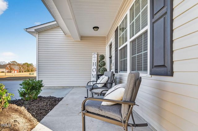 108 Pointe Drive, La Grange, NC 28551