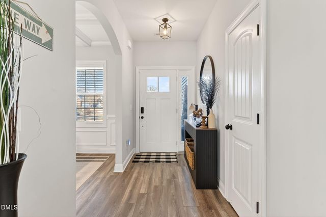 108 Pointe Drive, La Grange, NC 28551