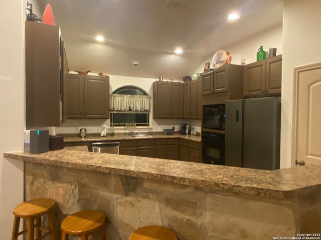 326 State Highway 46 E, Boerne, TX 78006