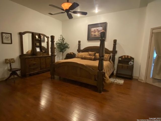326 State Highway 46 E, Boerne, TX 78006