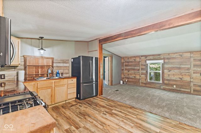 6091 Mount Moriah Road, Nineveh, IN 46164