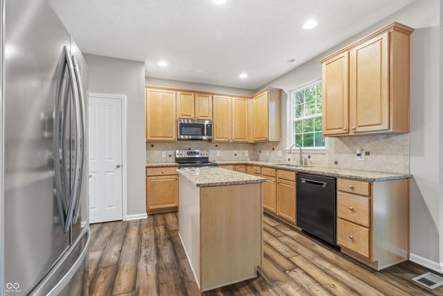 11361 Romeo Place, Fortville, IN 46040