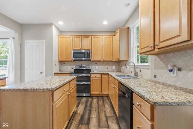 11361 Romeo Place, Fortville, IN 46040