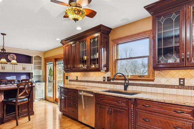 2214 Trappers Knoll Drive, Batavia Twp, OH 45103