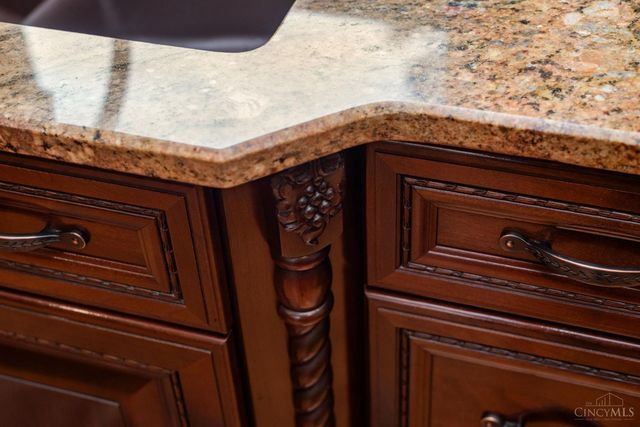 2214 Trappers Knoll Drive, Batavia Twp, OH 45103