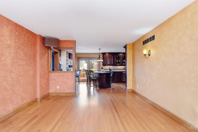 2214 Trappers Knoll Drive, Batavia Twp, OH 45103